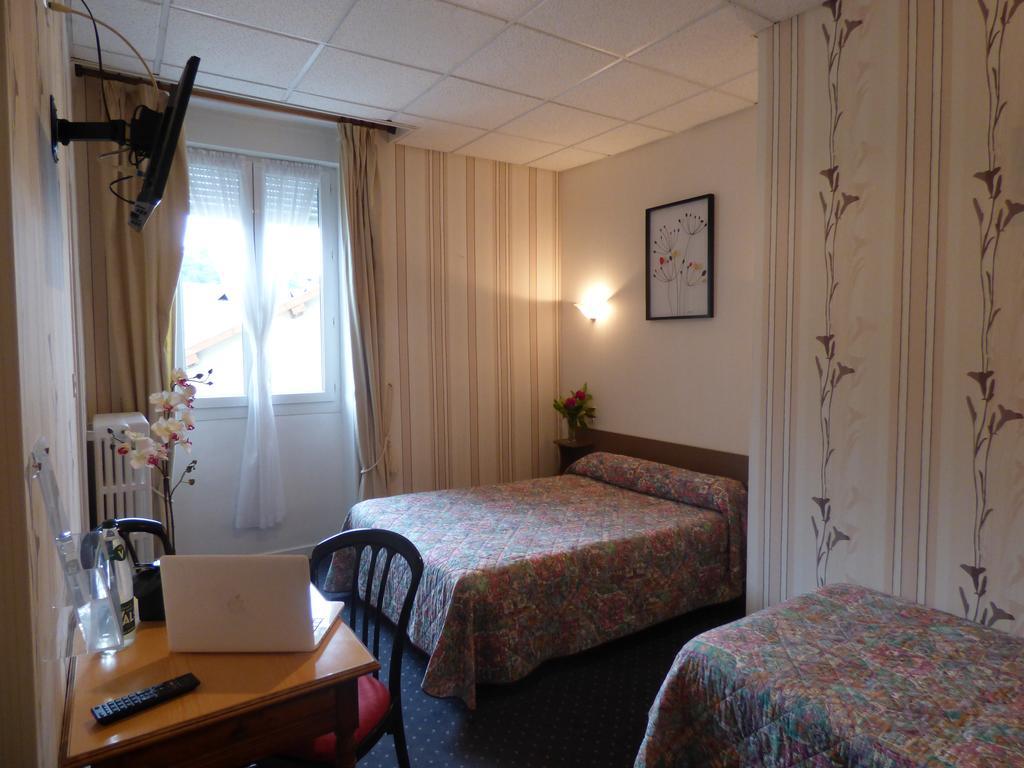 Hotel Saint Jean Vals-les-Bains Exteriér fotografie